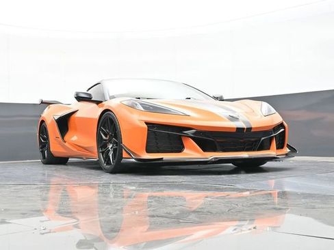 Used 2023 Chevrolet Corvette Z06 w/ Stealth Interior Trim Package image 41