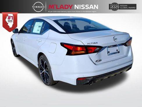New 2025 Nissan Altima 2.5 SR image 5