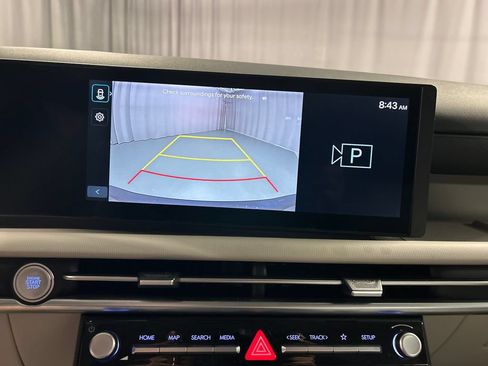 Used 2025 Hyundai Tucson SEL FWD image 16