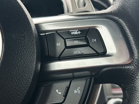 Used 2015 Ford Mustang Premium image 27