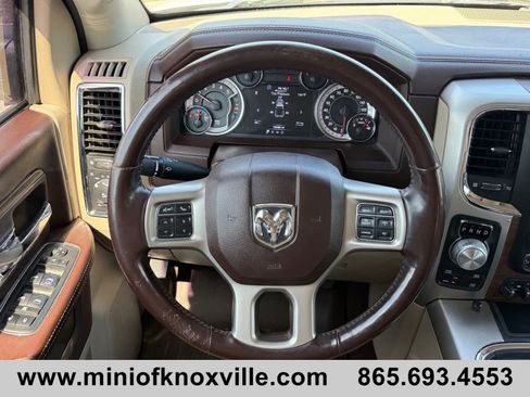 Used 2019 RAM 1500 Laramie w/ Convenience Group AWD/4WD image 25