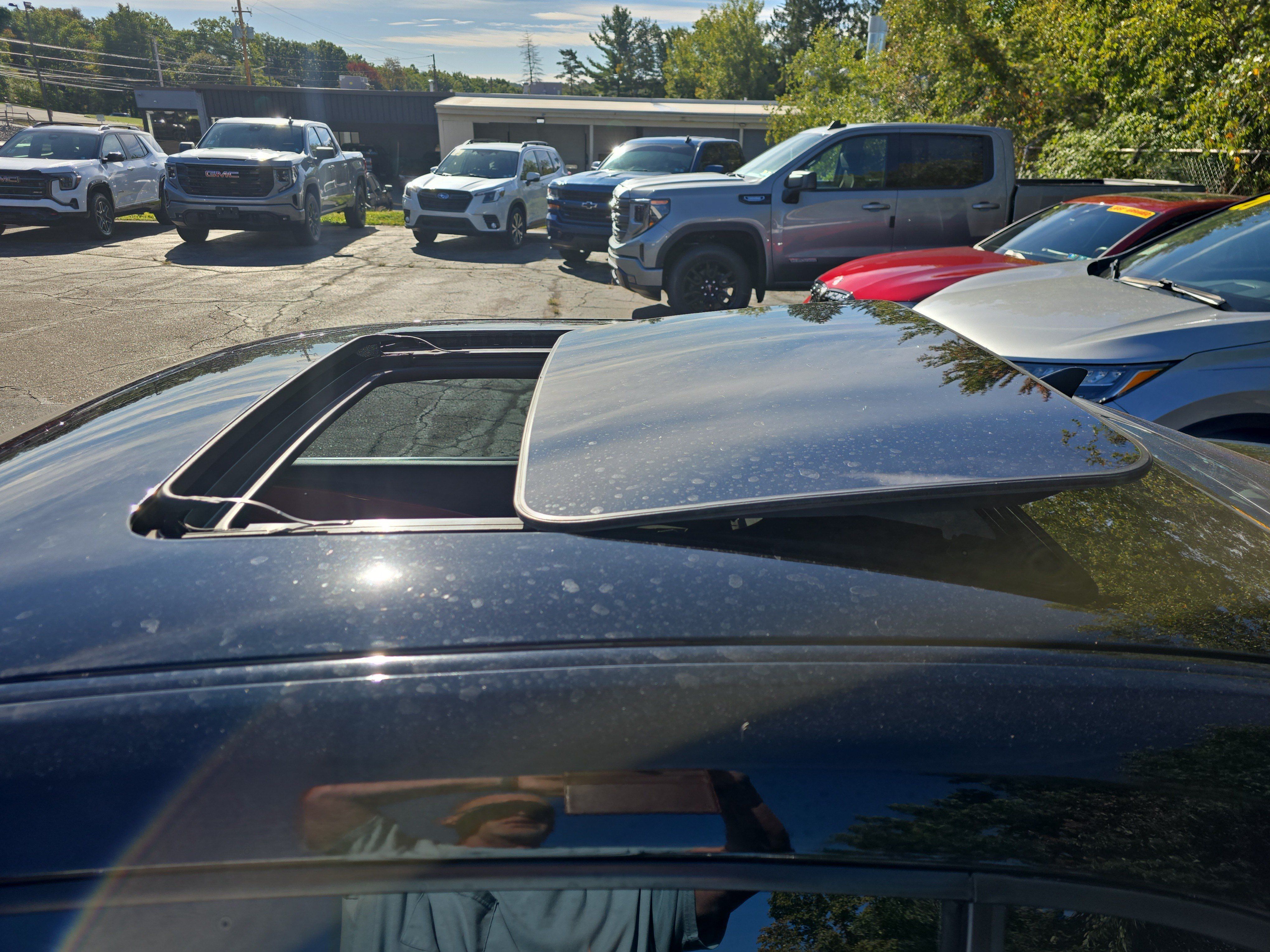 Used 2010 Chevrolet Camaro SS w/ RS Package RWD image 14