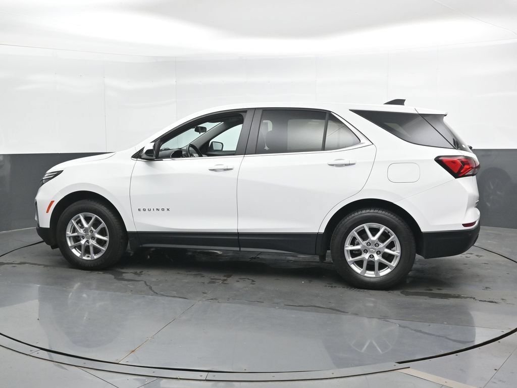 Used 2023 Chevrolet Equinox LT w/ Driver Convenience Package AWD/4WD image 8
