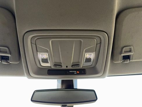 Used 2019 Chevrolet Silverado 1500 Custom Trail Boss w/ Custom Convenience Package image 20