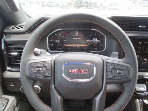 New 2026 GMC Sierra 1500 AT4 w/ AT4 Premium Package AWD/4WD image 20