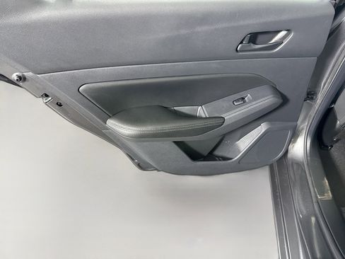 Used 2025 Nissan Altima 2.5 SV image 26