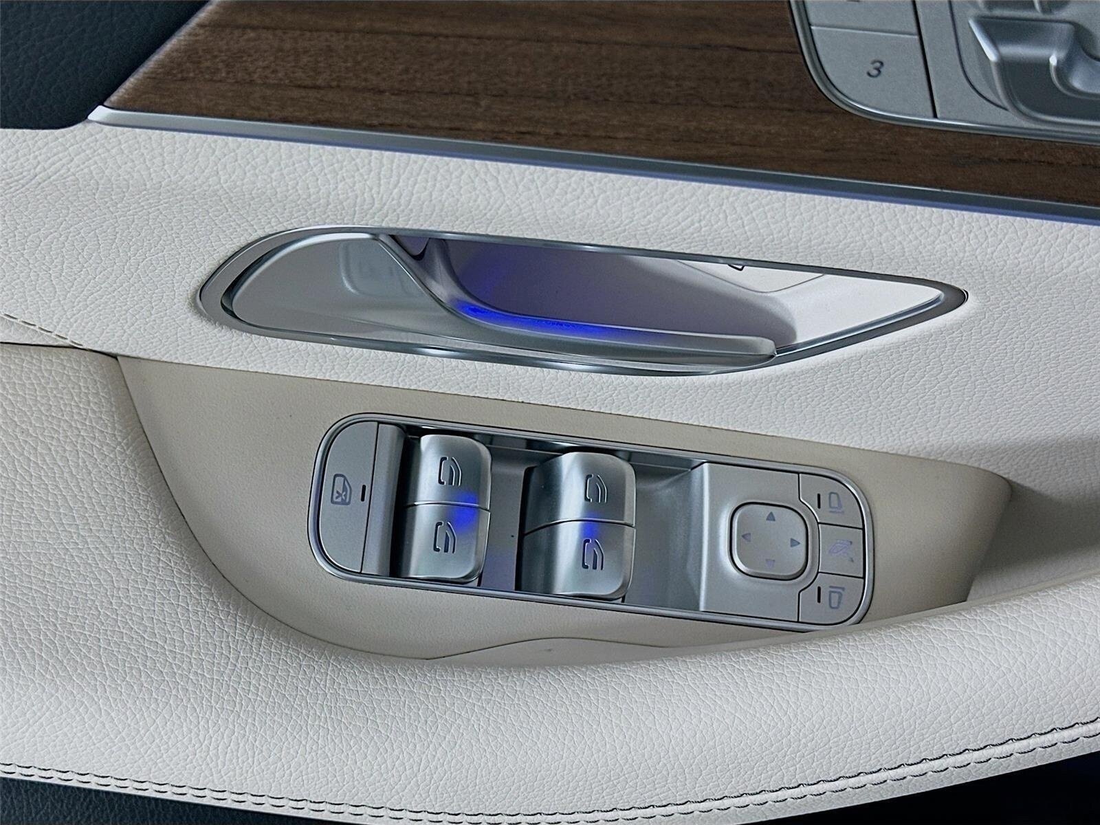 Certified 2026 Mercedes-Benz GLS 450 4MATIC image 23