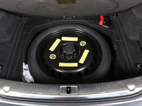 Used 2014 Audi S8 AWD/4WD image 34