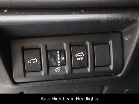 Used 2022 Subaru Outback Limited XT image 23