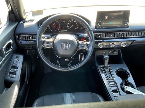 Used 2023 Honda Civic Sport image 14