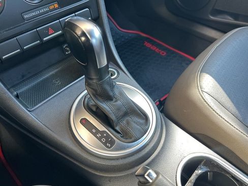 Used 2015 Volkswagen Beetle 1.8T image 20