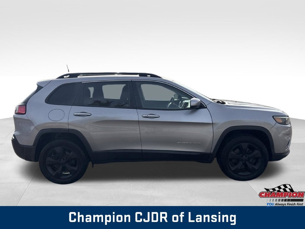 Used 2019 Jeep Cherokee Latitude Plus AWD/4WD image 8