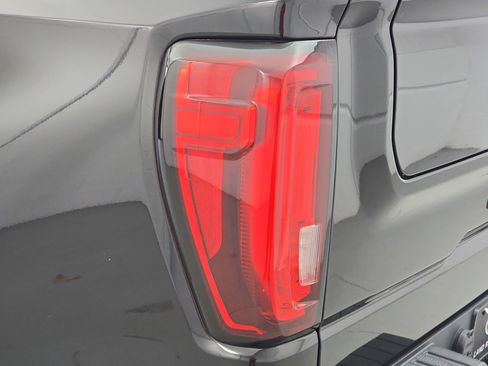 Used 2019 GMC Sierra 1500 Denali w/ Denali Ultimate Package image 34