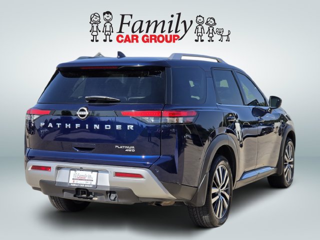 Used 2022 Nissan Pathfinder Platinum w/ Cargo Package AWD/4WD image 4