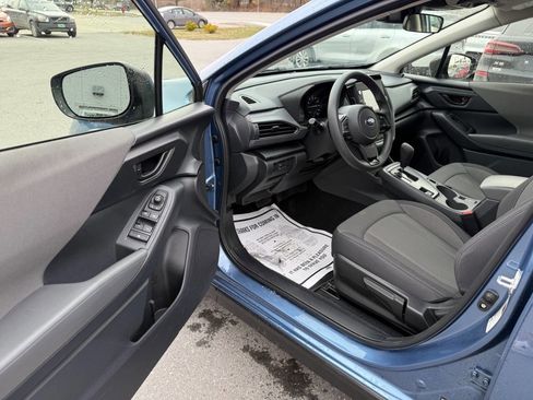 Used 2024 Subaru Crosstrek 2.0i image 13