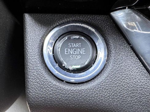 Used 2024 Buick Envista Sport Touring w/ Convenience I Package FWD image 20