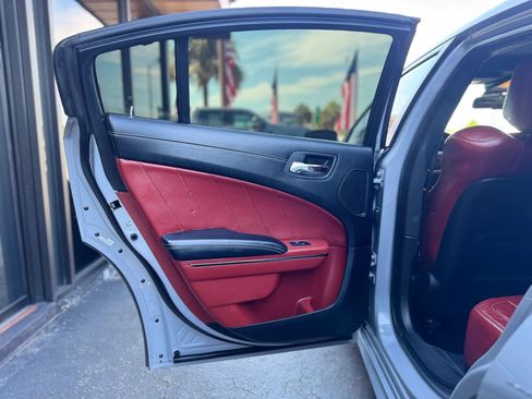 Used 2020 Dodge Charger SRT Hellcat w/ Harman/Kardon Audio Group RWD image 17