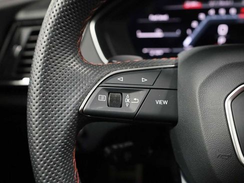 Used 2023 Audi SQ5 Prestige image 25