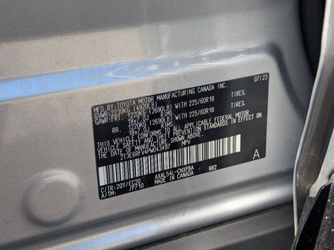 Used 2023 Toyota RAV4 XSE AWD/4WD image 15