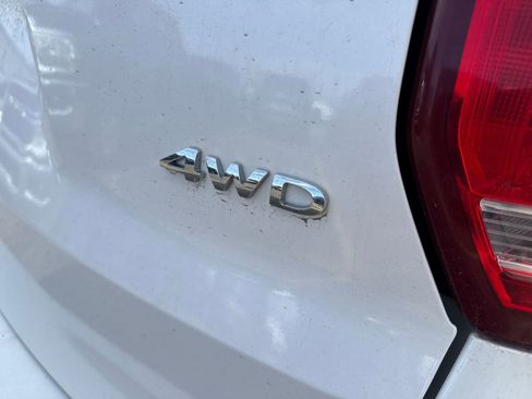 Used 2017 Ford Explorer Limited w/ Equipment Group 301A image 10