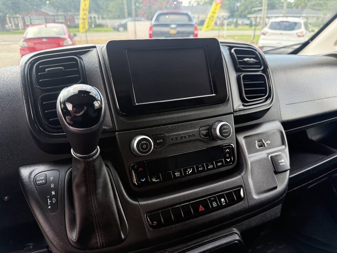 Used 2023 RAM ProMaster 1500 FWD image 5