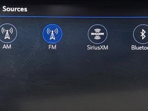 Used 2019 Buick Regal Essence w/ Driver Confidence Package I image 23