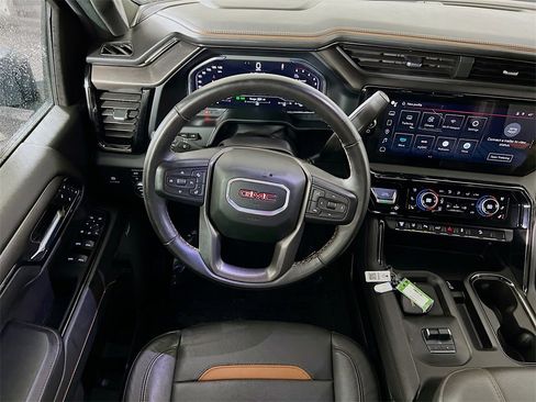 Used 2024 GMC Sierra 3500 AT4 w/ AT4 Premium Plus Package image 19