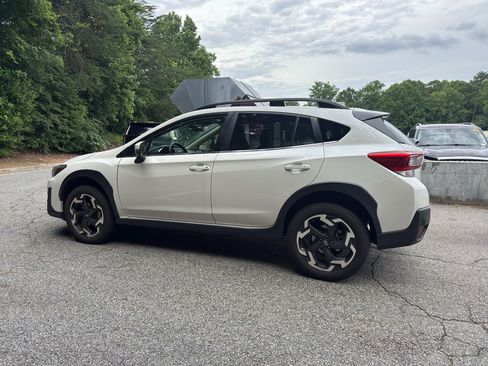 Used 2023 Subaru Crosstrek 2.5i Limited AWD/4WD image 12