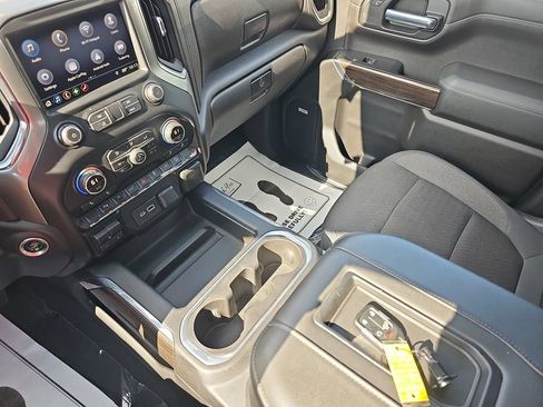 Used 2019 Chevrolet Silverado 1500 LT Trail Boss AWD/4WD image 25