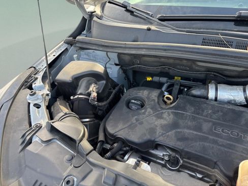 Used 2021 Buick Encore Preferred image 47