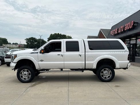 Used 2016 Ford F250 Platinum w/ FX4 Off-Road Package AWD/4WD image 3