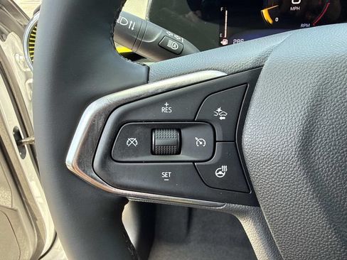 Used 2025 Chevrolet Trax ACTIV w/ Driver Confidence Package FWD image 30