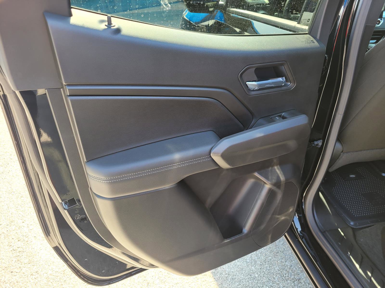 New 2026 Chevrolet Colorado LT RWD image 8