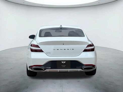 New 2026 Genesis G70 2.5T RWD image 4