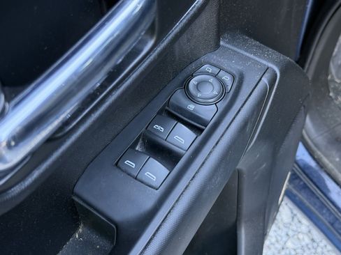 Used 2022 Chevrolet Silverado 1500 Custom image 16