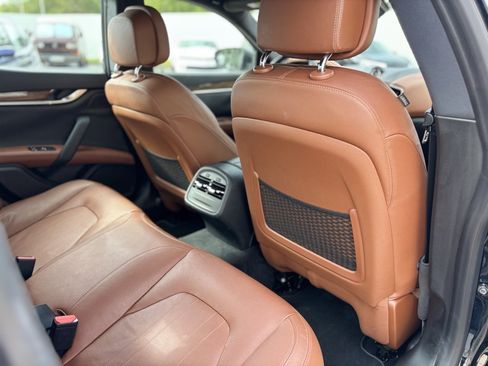 Used 2018 Maserati Ghibli image 15