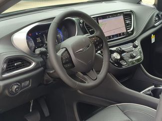 New 2026 Chrysler Pacifica Limited w/ S Appearance Package video 2