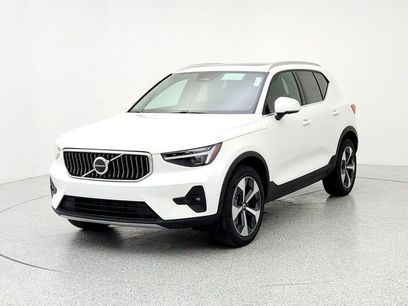 New 2025 Volvo XC40 B5 Plus w/ Protection Package Premier