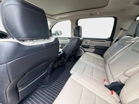 Used 2023 RAM 1500 Limited AWD/4WD image 19
