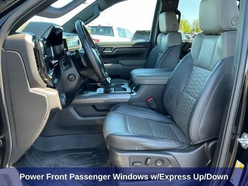 Used 2024 Chevrolet Silverado 1500 ZR2 w/ Technology Package image 18