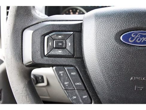 Used 2016 Ford F150 XLT RWD image 18