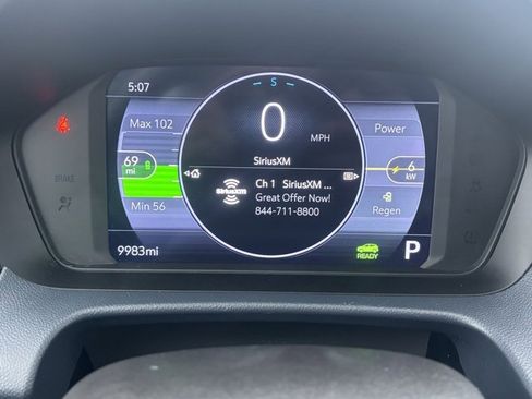 Used 2023 Chevrolet Bolt EUV Premier image 22