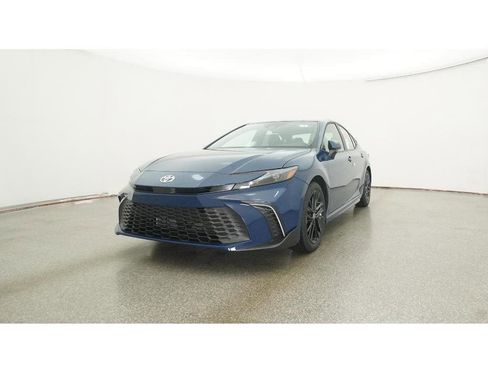 New 2026 Toyota Camry SE image 37