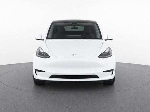 Used 2022 Tesla Model Y Long Range AWD/4WD image 5