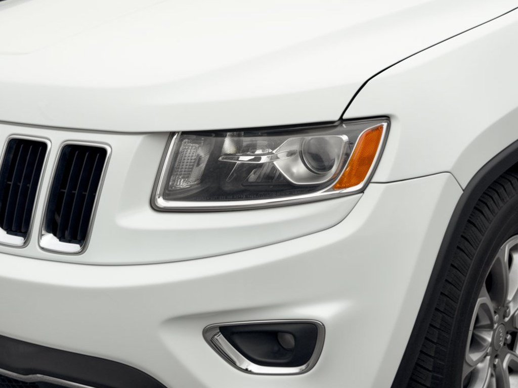 Used 2014 Jeep Grand Cherokee Limited RWD image 12