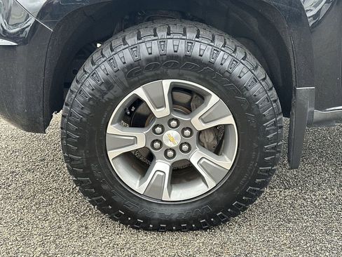 Used 2016 Chevrolet Colorado Z71 image 10