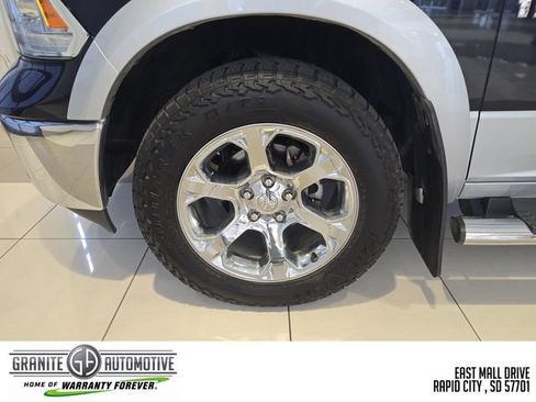 Used 2014 RAM 1500 Laramie w/ Convenience Group AWD/4WD image 25