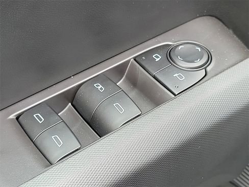 New 2026 Chevrolet Colorado Trail Boss image 13