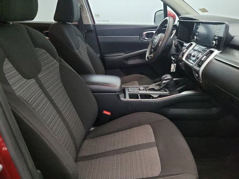 Used 2021 Kia Sorento LX image 21