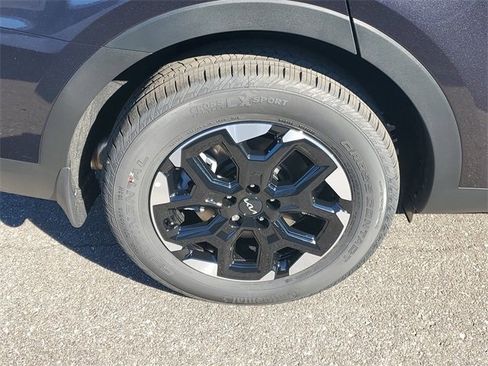 New 2026 Kia Sorento S w/ S Panoramic Sunroof Package image 39